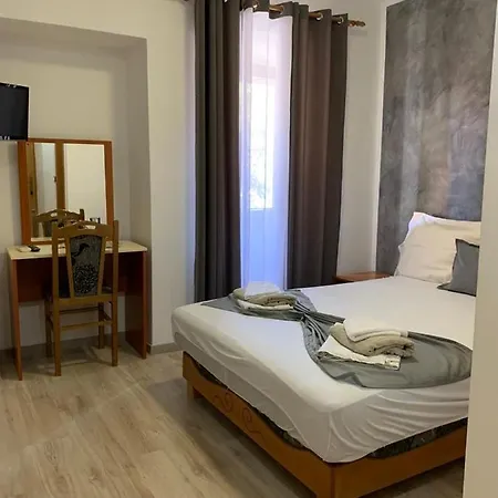 Doubleroom With Bathroom And Ac - 105 Poreč